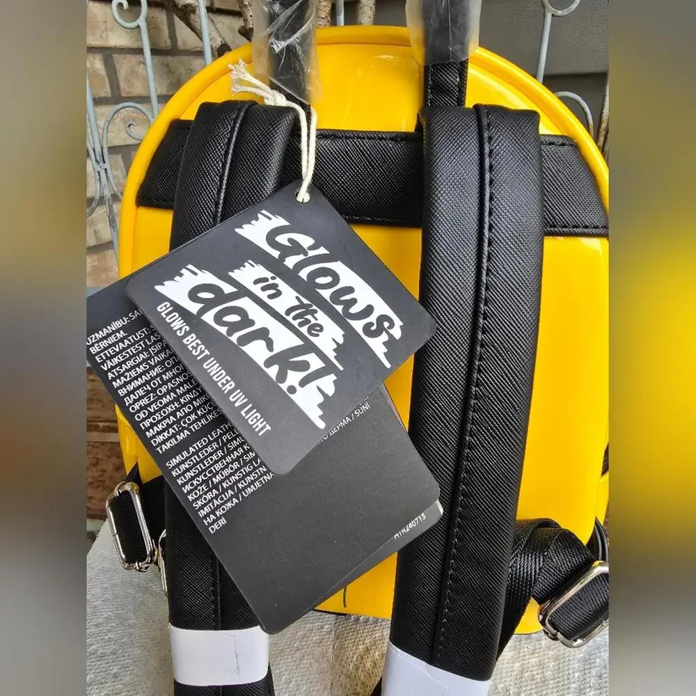 LOUNGEFLY It Pennywise Raincoat Cosplay - Picture 3 of 7